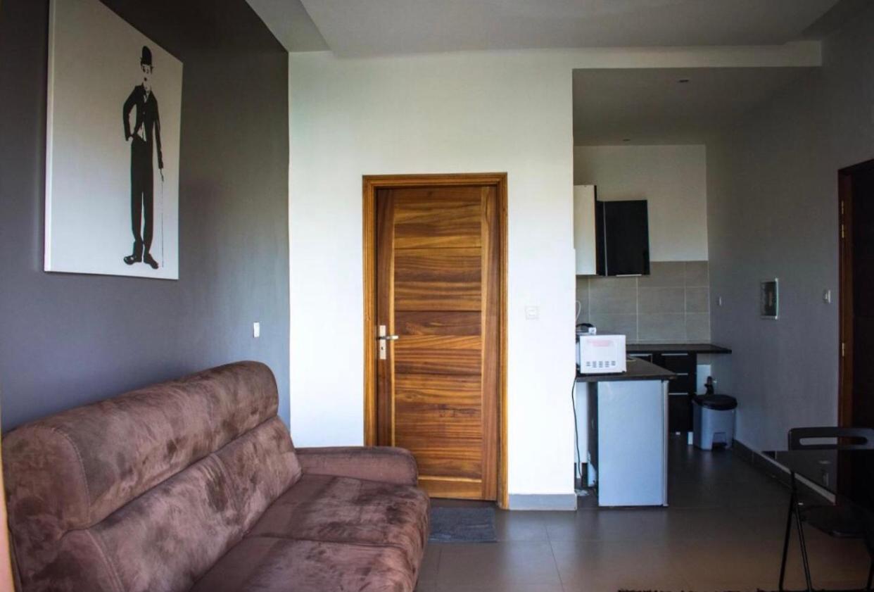 Le First Concept Appartement Dakar Buitenkant foto